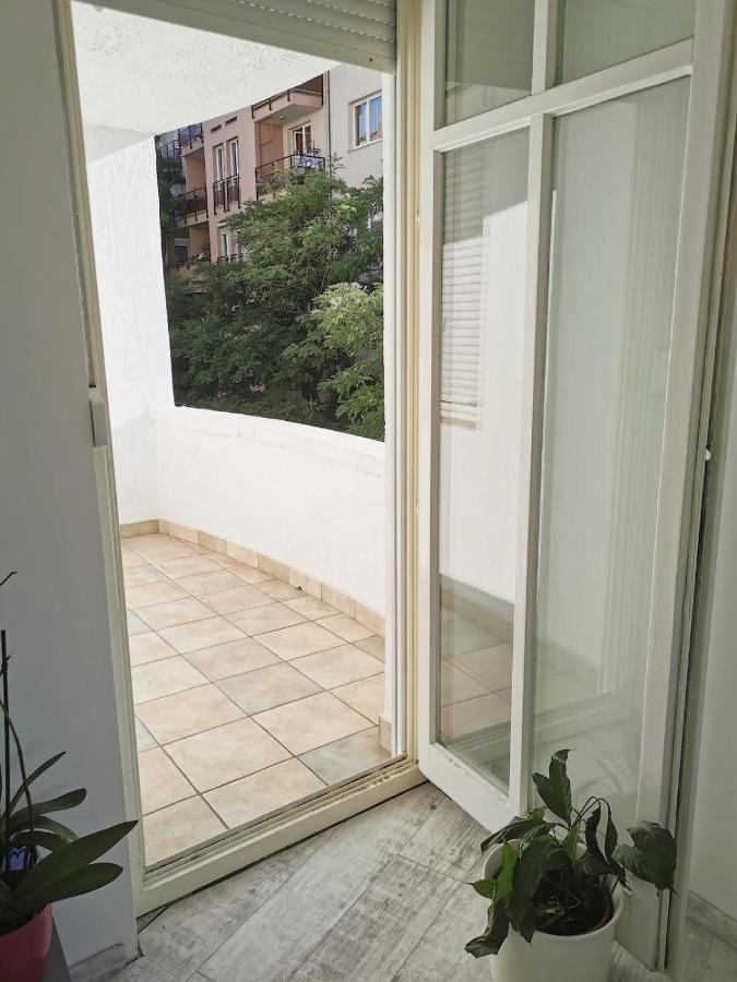 Bright, Spacious Apartment 3 Bedroom, Garage Budapest Eksteriør billede